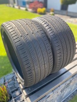 Prodám 255/30 r19 Barum Bravuris 5HM