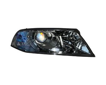 Pravý přední xenon světlo 1Z1941018N Škoda Octavia 2 2006
