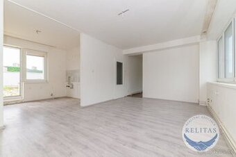 Prodej ateliéru 46 m² + 38 m² terasa, Praha 4 - Braník