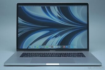 ZÁRUKA/Macbook Pro 15.4" TB/I9 2.3GHZ/32GB RAM/1TB SSD/CZ