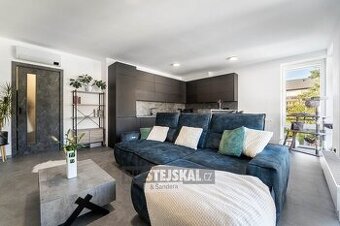 Pronájem bytu 2+kk, 69 m2 - Hluboká nad Vltavou (České Buděj