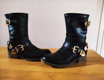 Zimní kozačky -Vel.37, zateplené,50 pošta