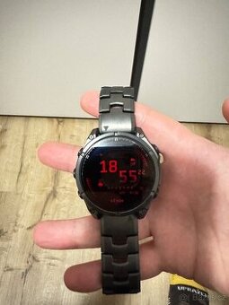 Garmin Fenix 8 AMOLED 47 mm Titanium DLC (Safírové sklo)