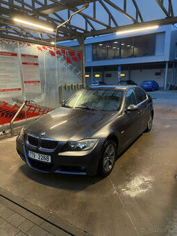 Bmw e90 325i N52
