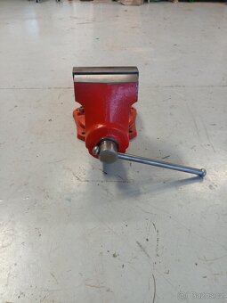 Svěrák york 150 mm