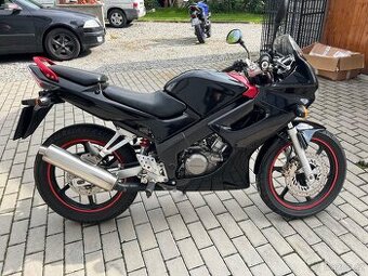 HONDA CBR125 TOP STAV