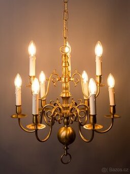 Devítiramenný mosazný lustr holandského typu