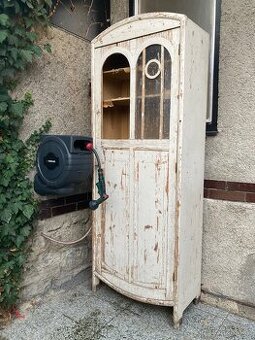 Kredenc - část sestavy