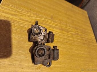 Převodník/náhon tachometru ČZ 125,150C,125 T