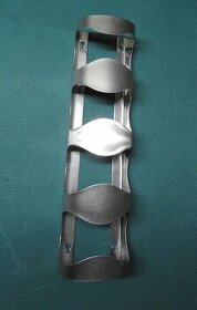 Stojan na víno nerez nepoužitý