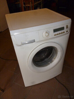 pračka electrolux ,na 6kg,1000 ot.
