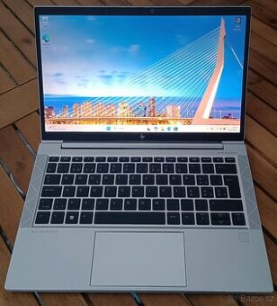 Pěkný notebook HP EliteBook 830 G8, 16 GB RAM / 256 GB NVMe