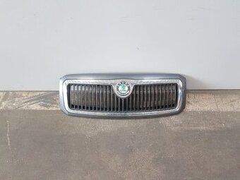 Přední maska Fabia I facelift, tm. šedá met. 9153