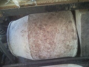 BUBEN  NA MÍCHAČKU,  zdarma neúplné cihly