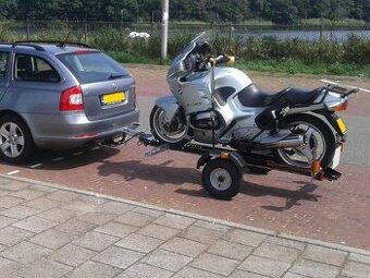 Přívěsný vozík na motorku