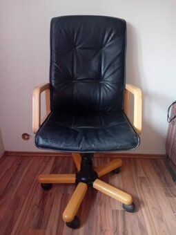 Kacelářská židle / křeslo