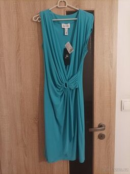 Tyrkysové šaty