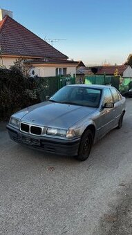 BMW E36 316i