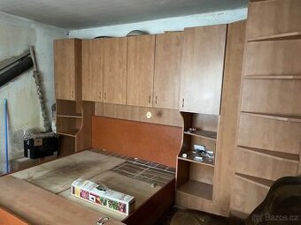 Stěna do ložnice za odvoz