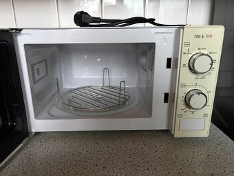 Mikrovlnná trouba s grilem Severin MW 7891