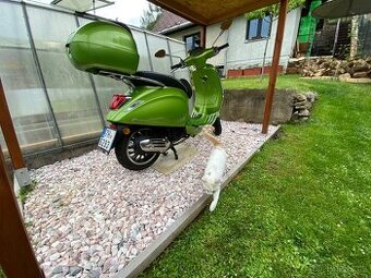 Prodám skutr Vespa 125 sprint