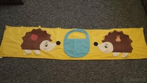 Kapsář,mantinel na postel JEŽCI