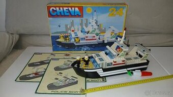 CHEVA stavebnice č.24 - Policejní člun s motorkem