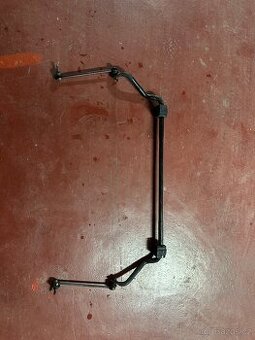 Přední stabilizátor vč tyček e46