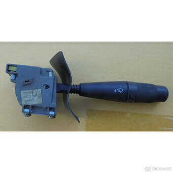 Peugeot 405 páčka stěračů