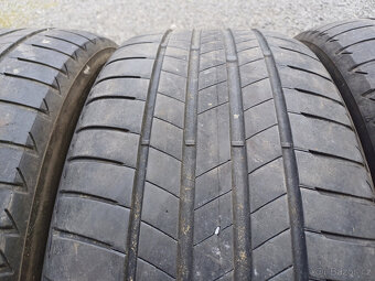 Letní pneu Bridgestone 235/45/18 94W