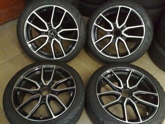 alu kola mercedes 5x112 r18 pneu 225/45/18 - čidla