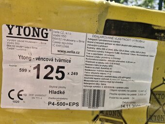 Paleta věncových tvárnic Ytong