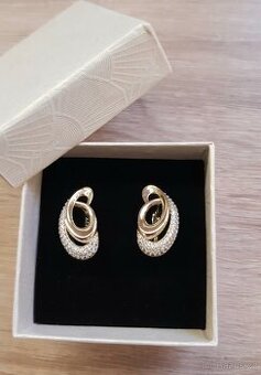 Elegantní náušnice