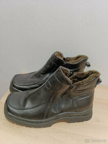 Pánská zimní obuv , vyteplená , EUR 44 , stélka 28,5cm