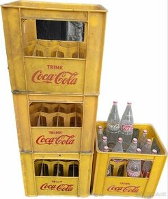 Coca Cola - bedny a láhve - 1