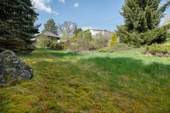 Stavební pozemek 1325m2,  Pyšely