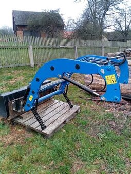 Čelní nakladač na malotraktor ISEKI - 1