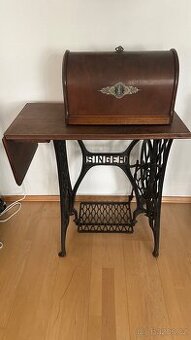 Starožitný šicí stroj- Singer - 1