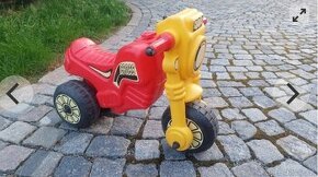 Odrážedlo  motorka, odstrkovadlo