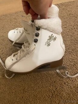 Brusle Botas Stella vel. 30