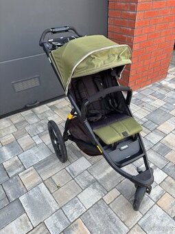 Thule urban glide 2 Cypress green + korba