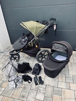 Thule urban glide 2 Cypress green + korba