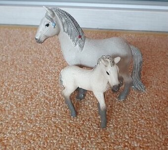 Schleich Islandský kůň hříbě a klisna 42430