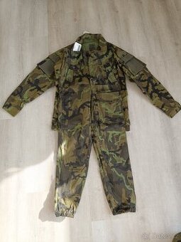 Kalhoty celoroční 182/88 + blůza 182/100 AČR 700,- za kus