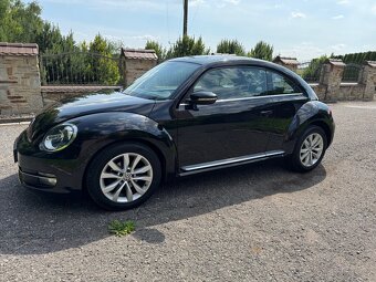 VW Beetle 1,2 TSI 77KW DESING - top stav - serviska