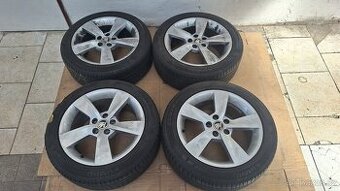 Alu kola Škoda 16" 5x100 letní pneu 215/45 R16 5-7mm Rapid
