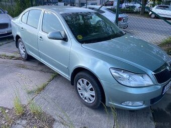 Škoda Octavia 1.6 tdi 77 kw - 2010