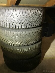 zimni Goodyear 205/55/16