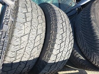 245/70 R16