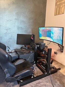 Sim Racing | Sim Rig | Fanatec | Moza Racing